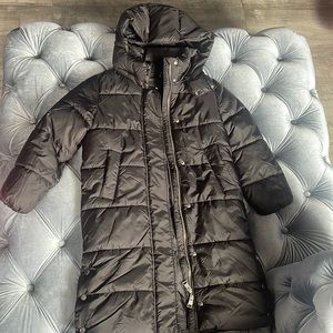 H&M girls light weight long coat size 8-9